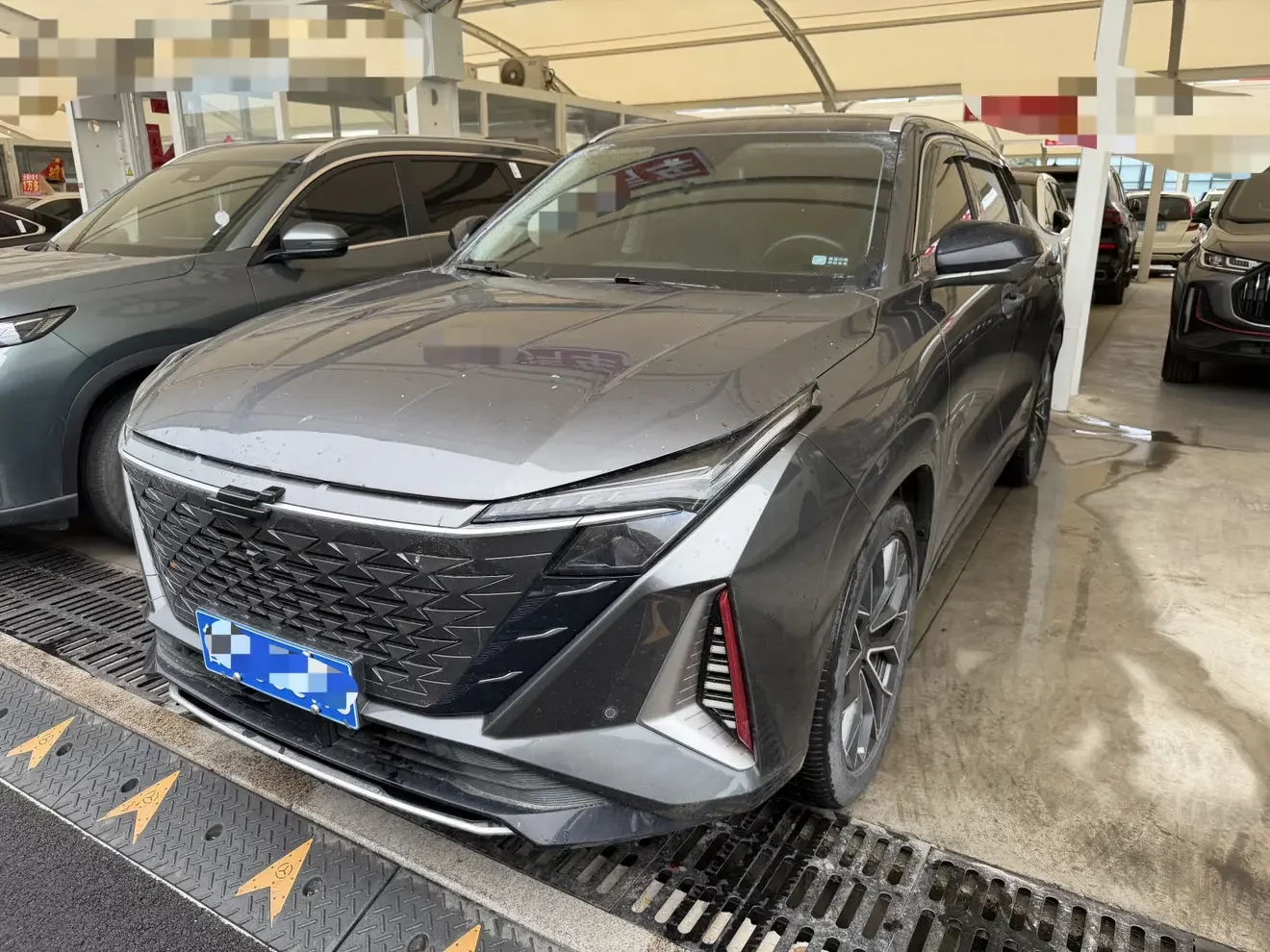 Oshan Changan Auchan Z6