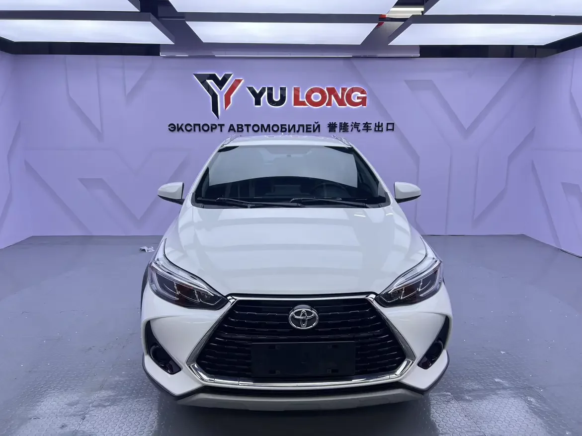 Toyota Yaris L