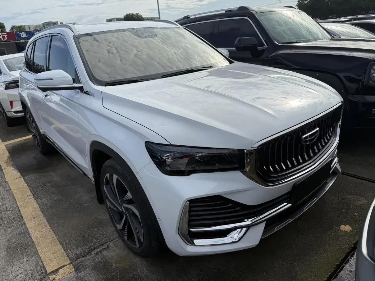 Geely Monjaro (Xingyue L)