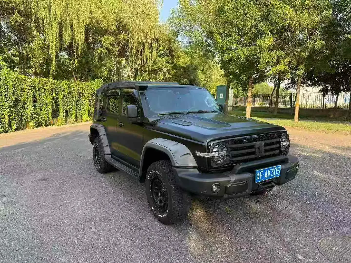 Tank 300