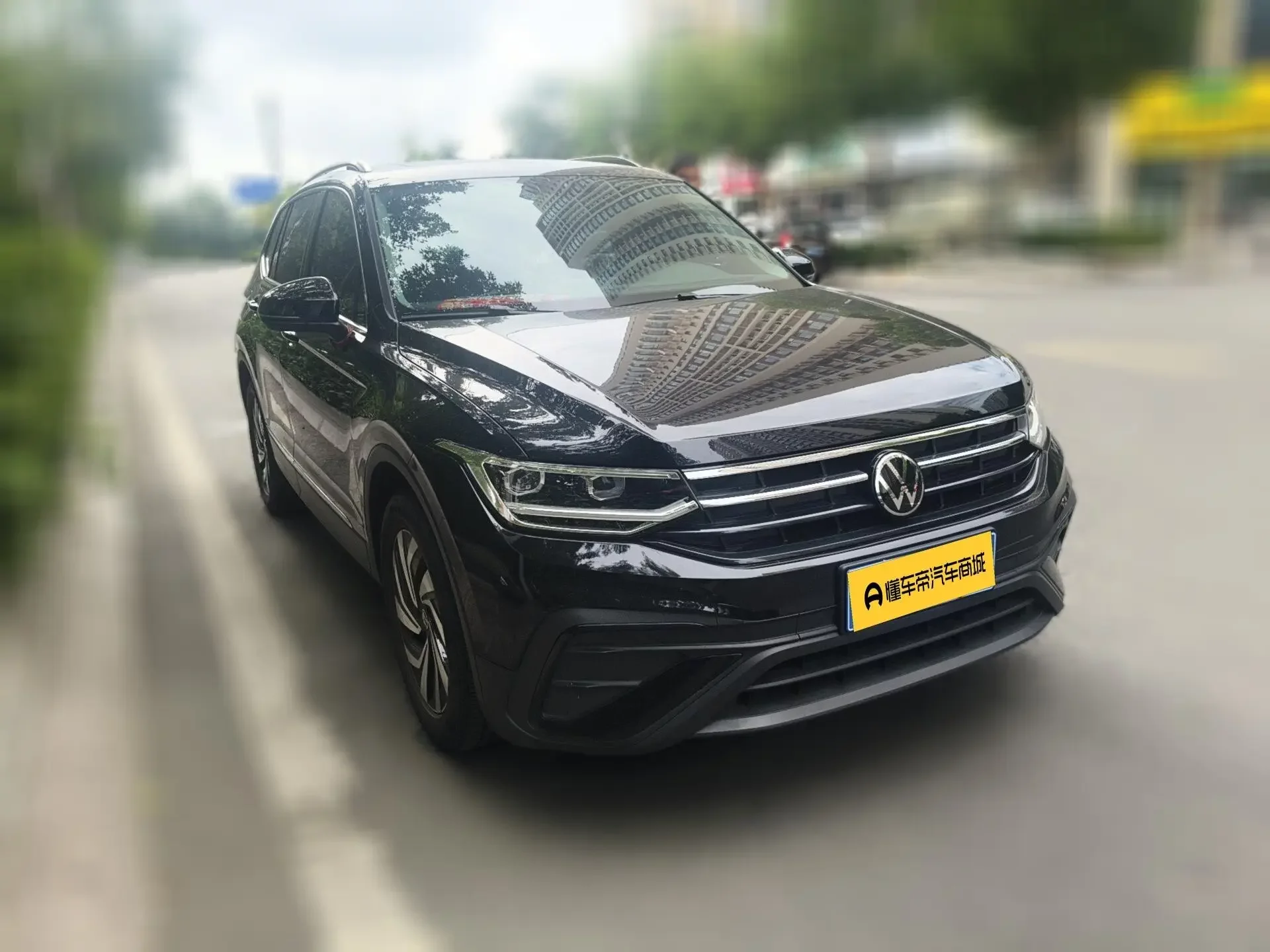 Volkswagen Tiguan L