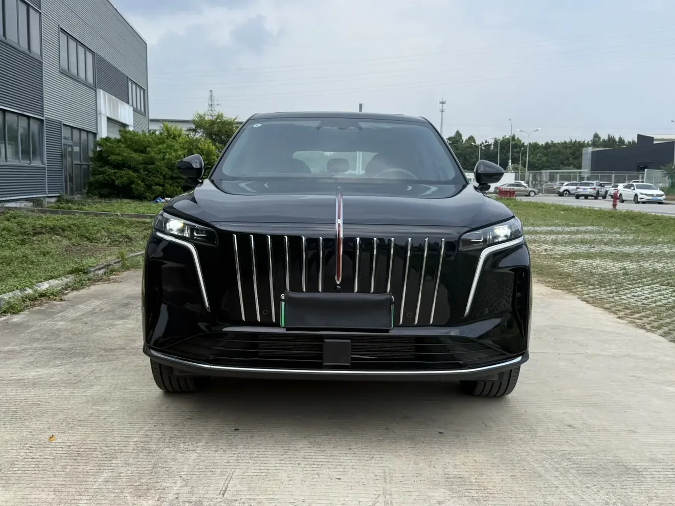 Hongqi HS6 PHEV