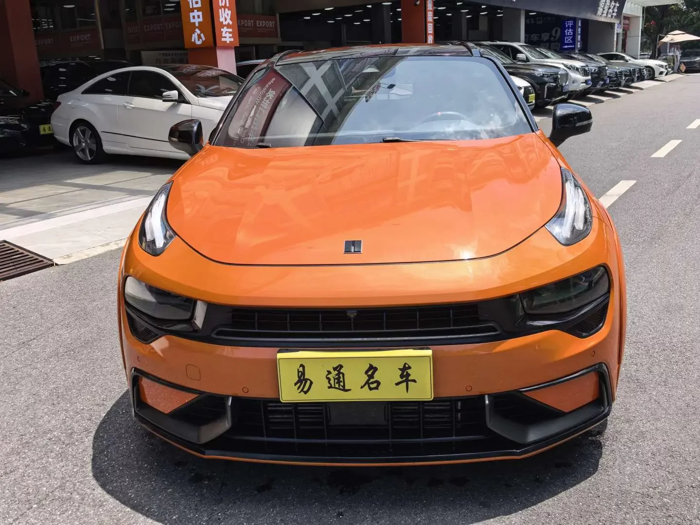 Lynk & Co 02 Hatchback