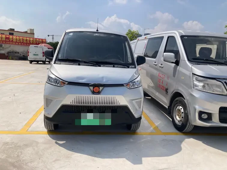Wuling EV50