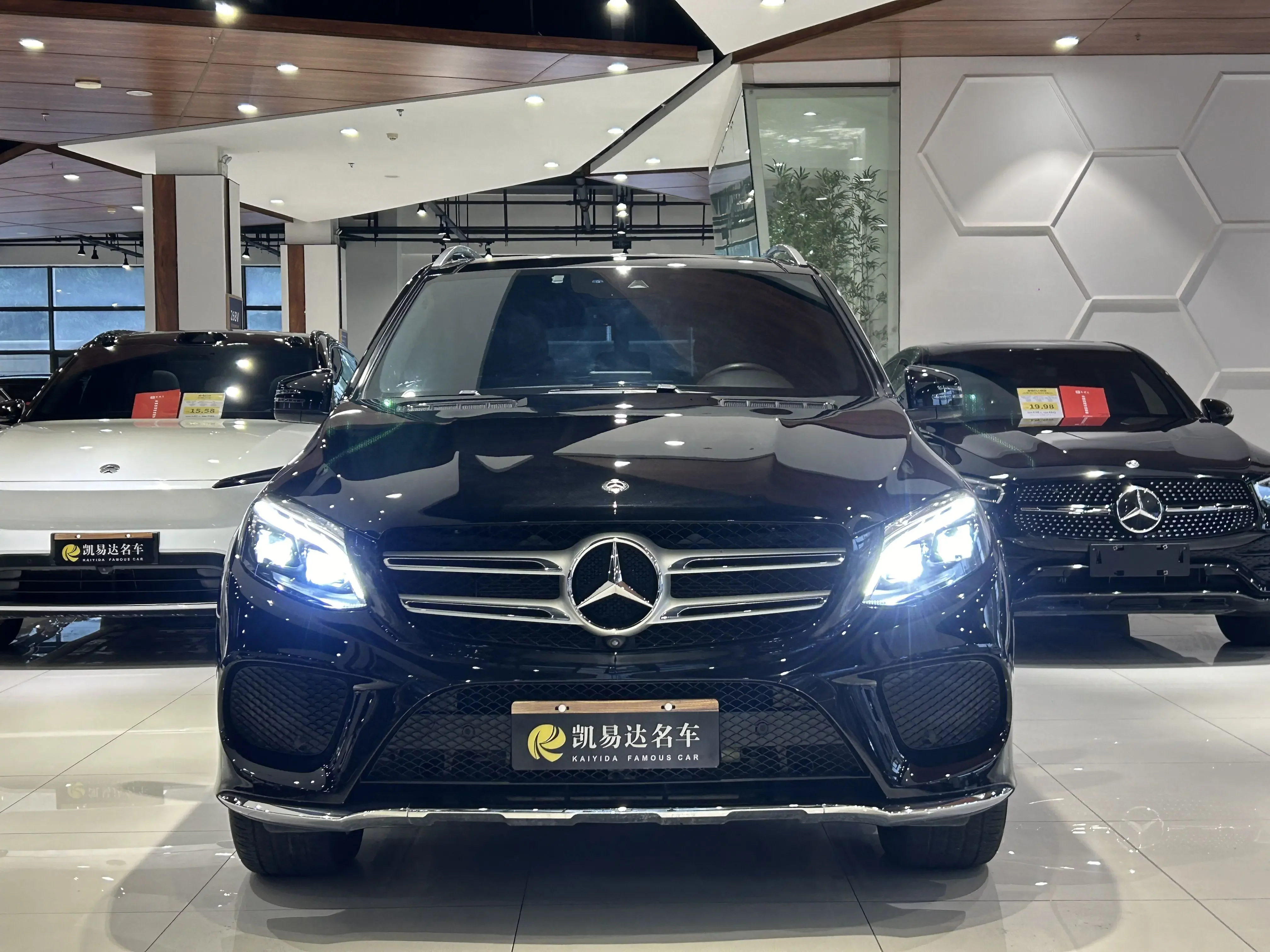 Mercedes-Benz GLE (Imported)