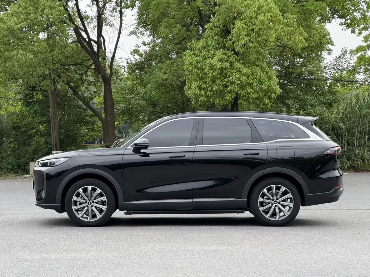 Chery Fengyun T9