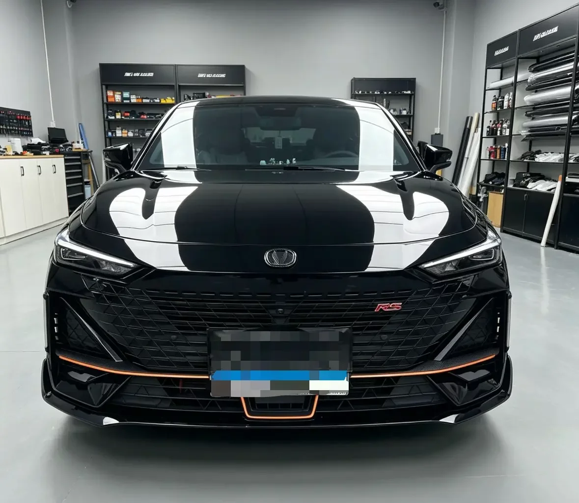 Changan UNI-V