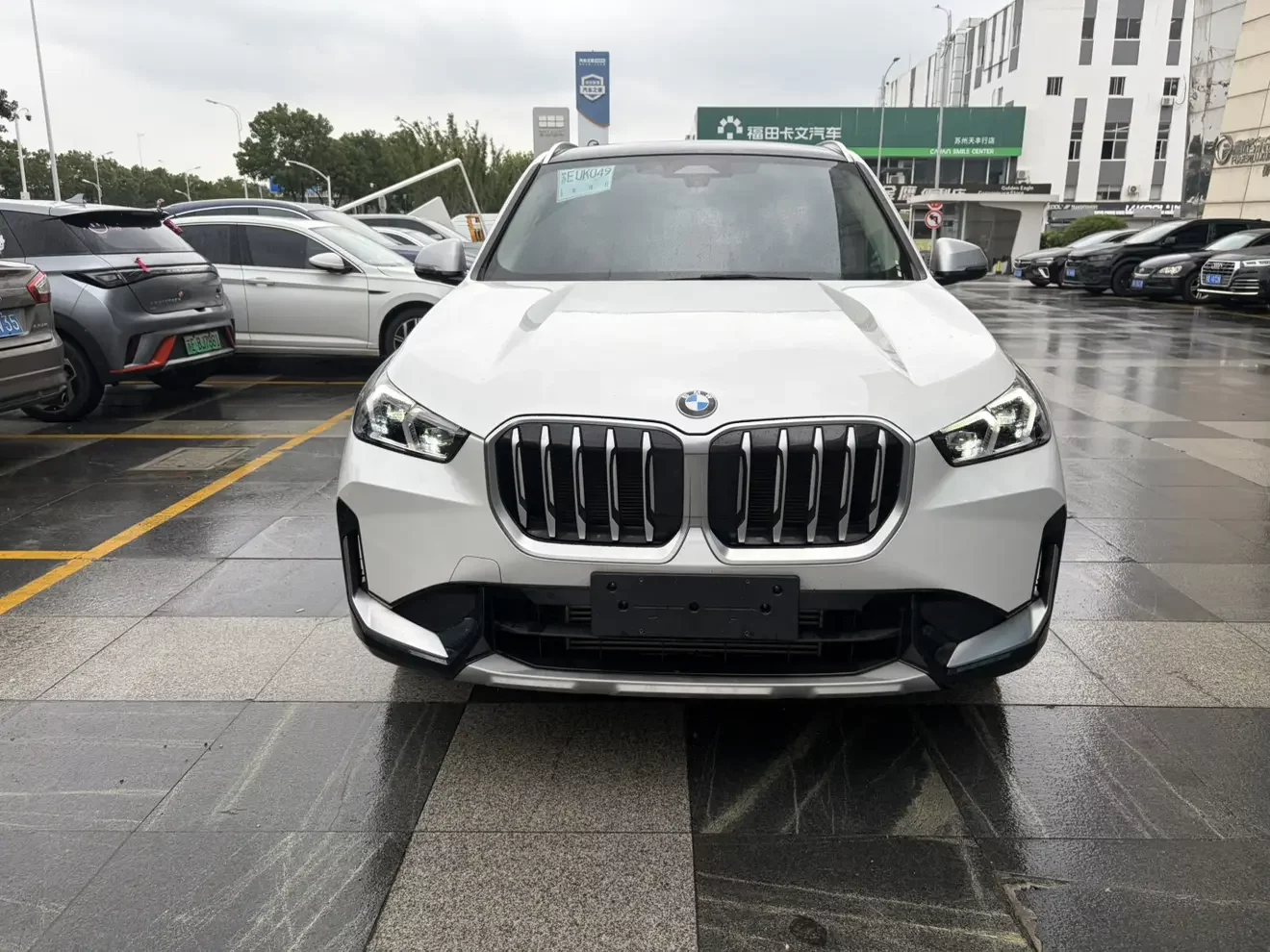 BMW X1