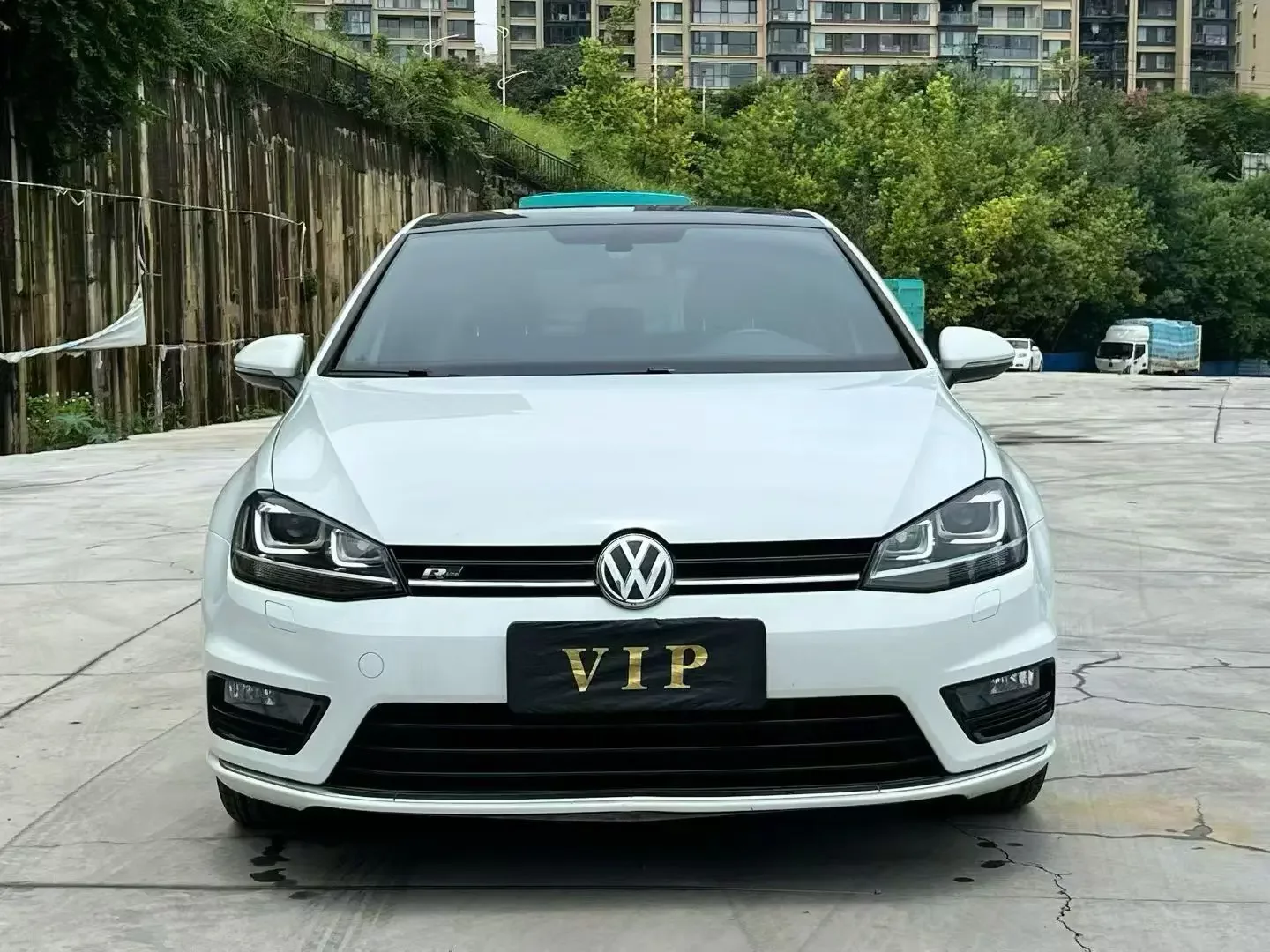Volkswagen golf