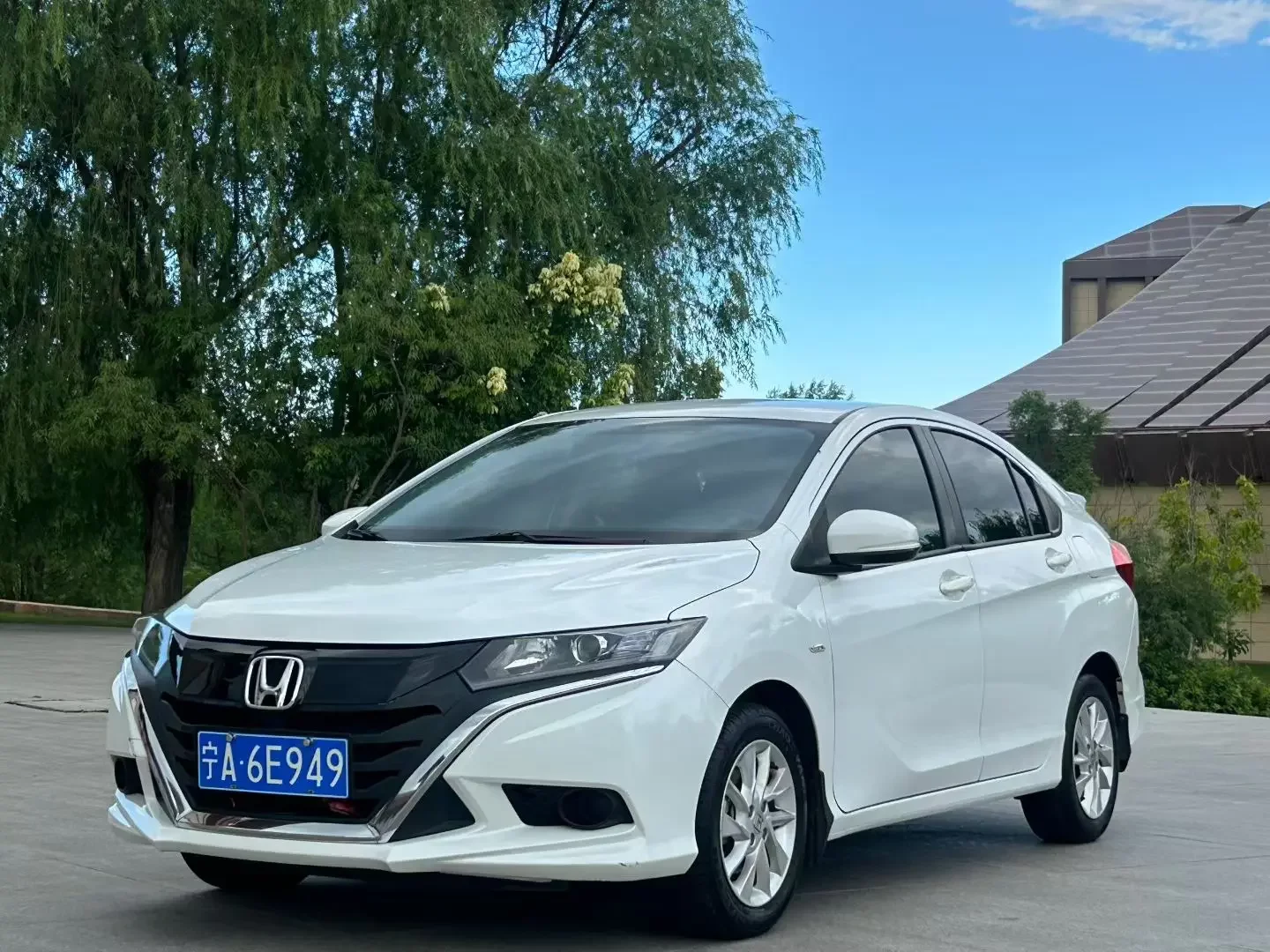 Honda Gienia