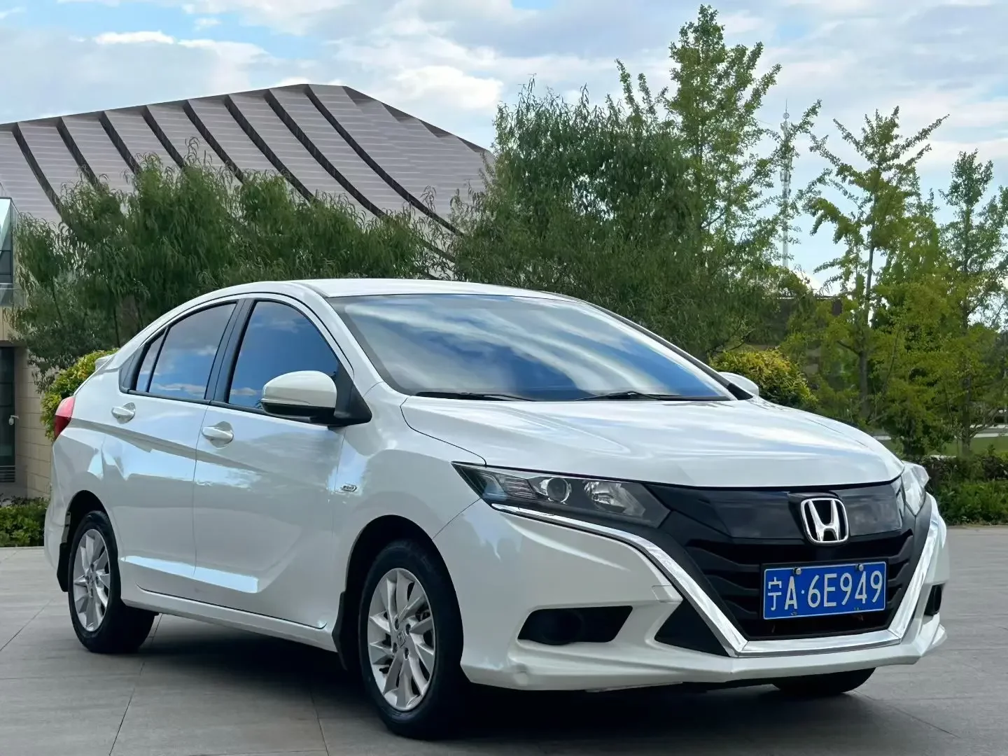 Honda Gienia