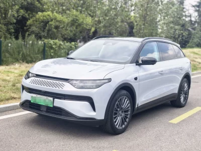 Leapmotor C11