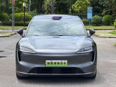 Luxeed Zhijie R7