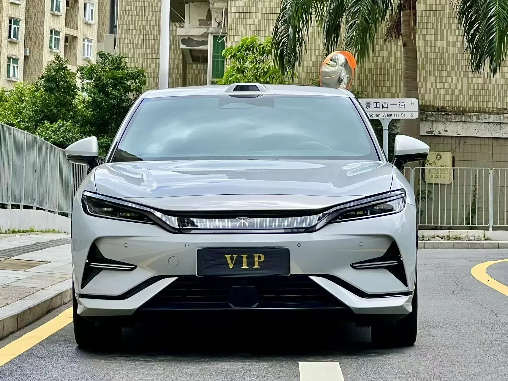 BYD Song L EV