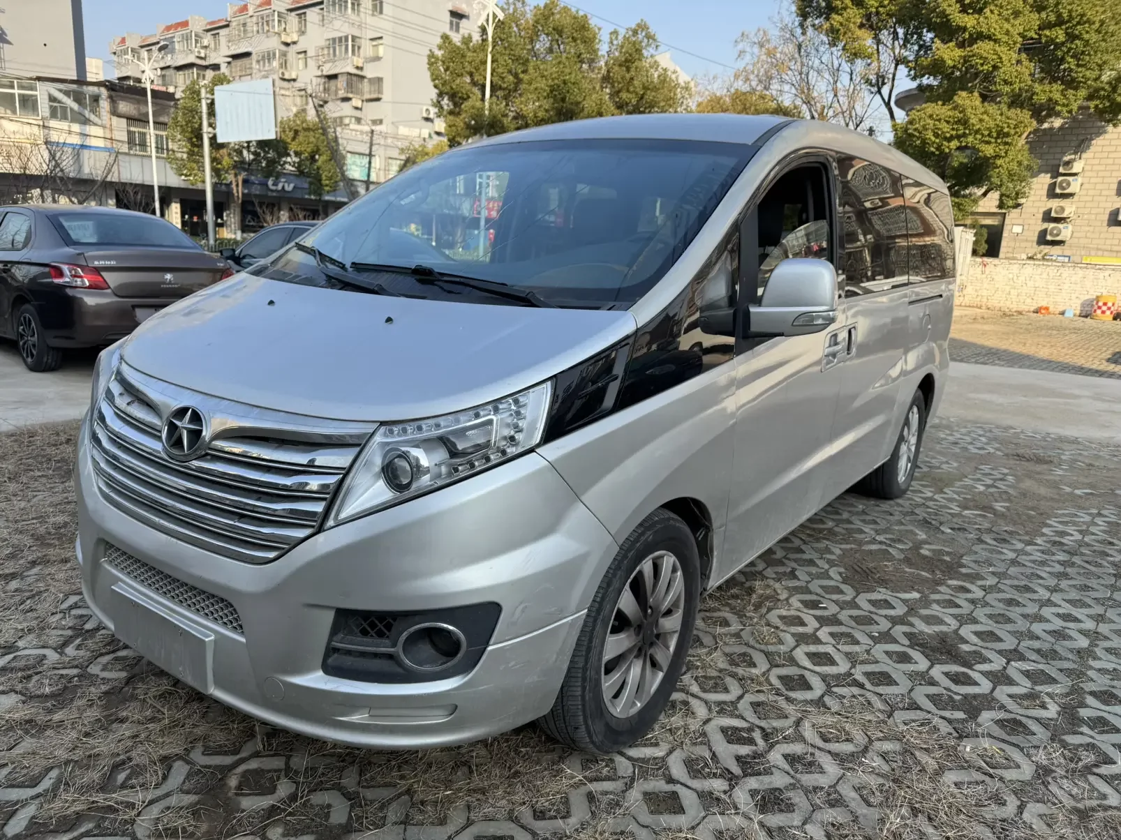 Jiangxi Ruifeng M5