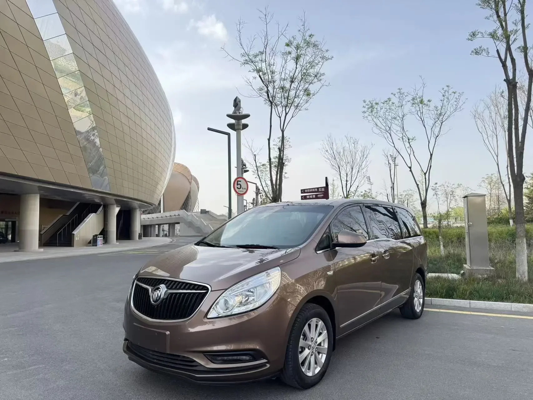 Buick GL8