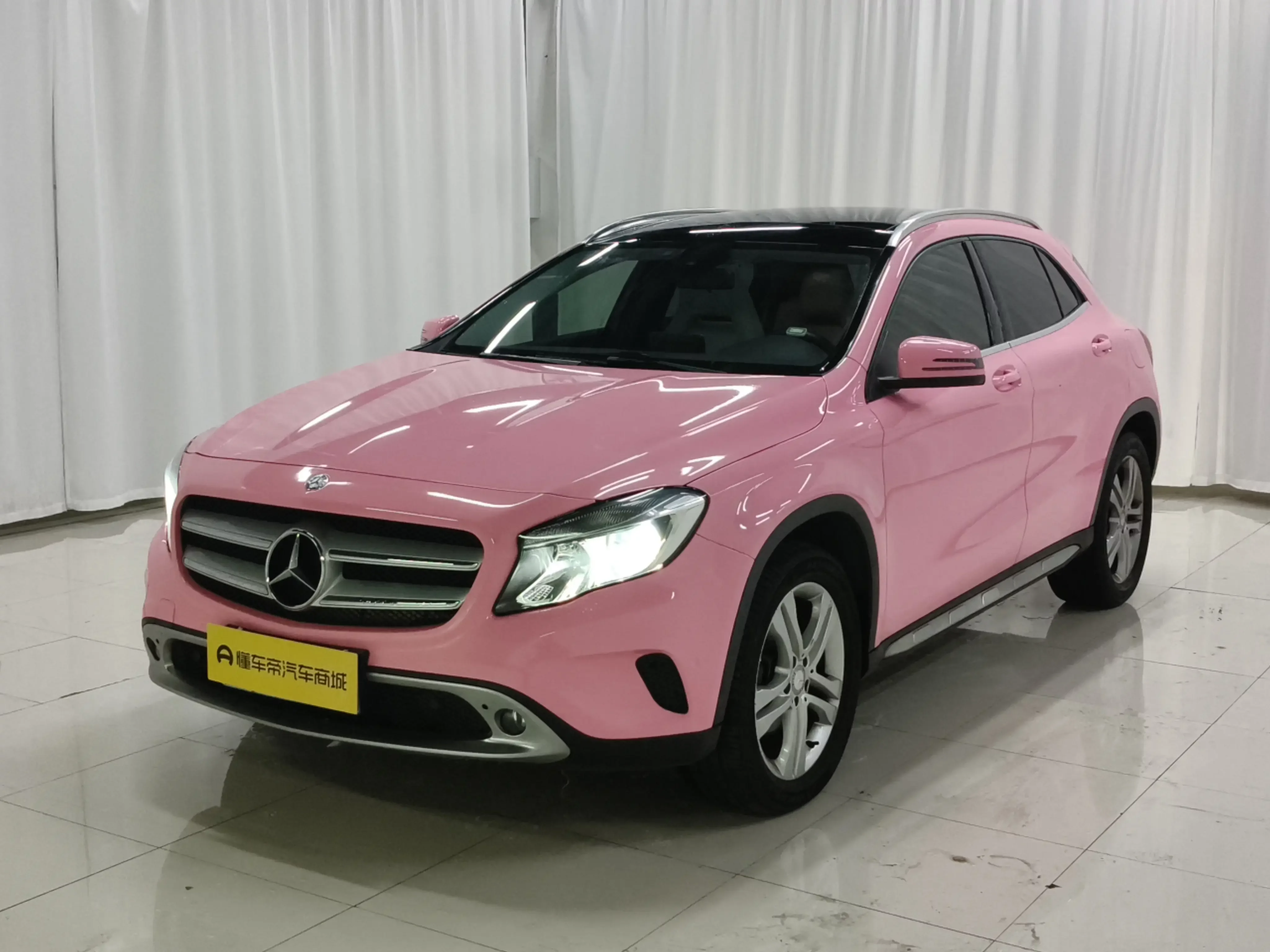 Mercedes-Benz GLA