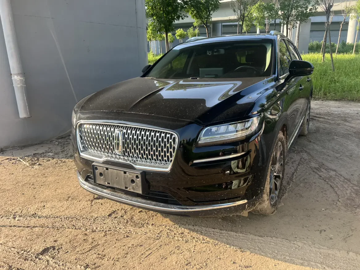 Lincoln navigator