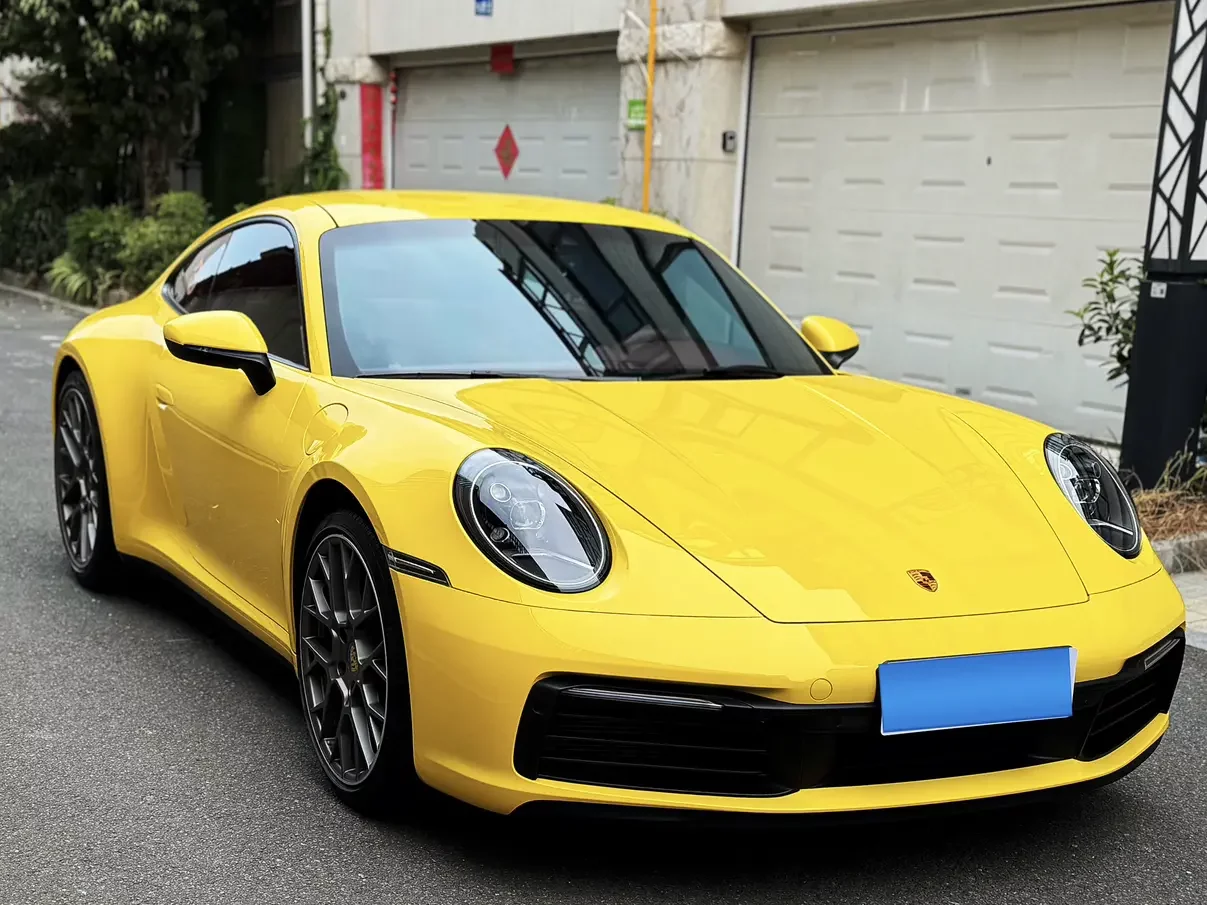 Porsche 911