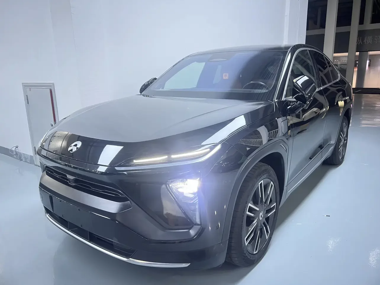 NIO EC6