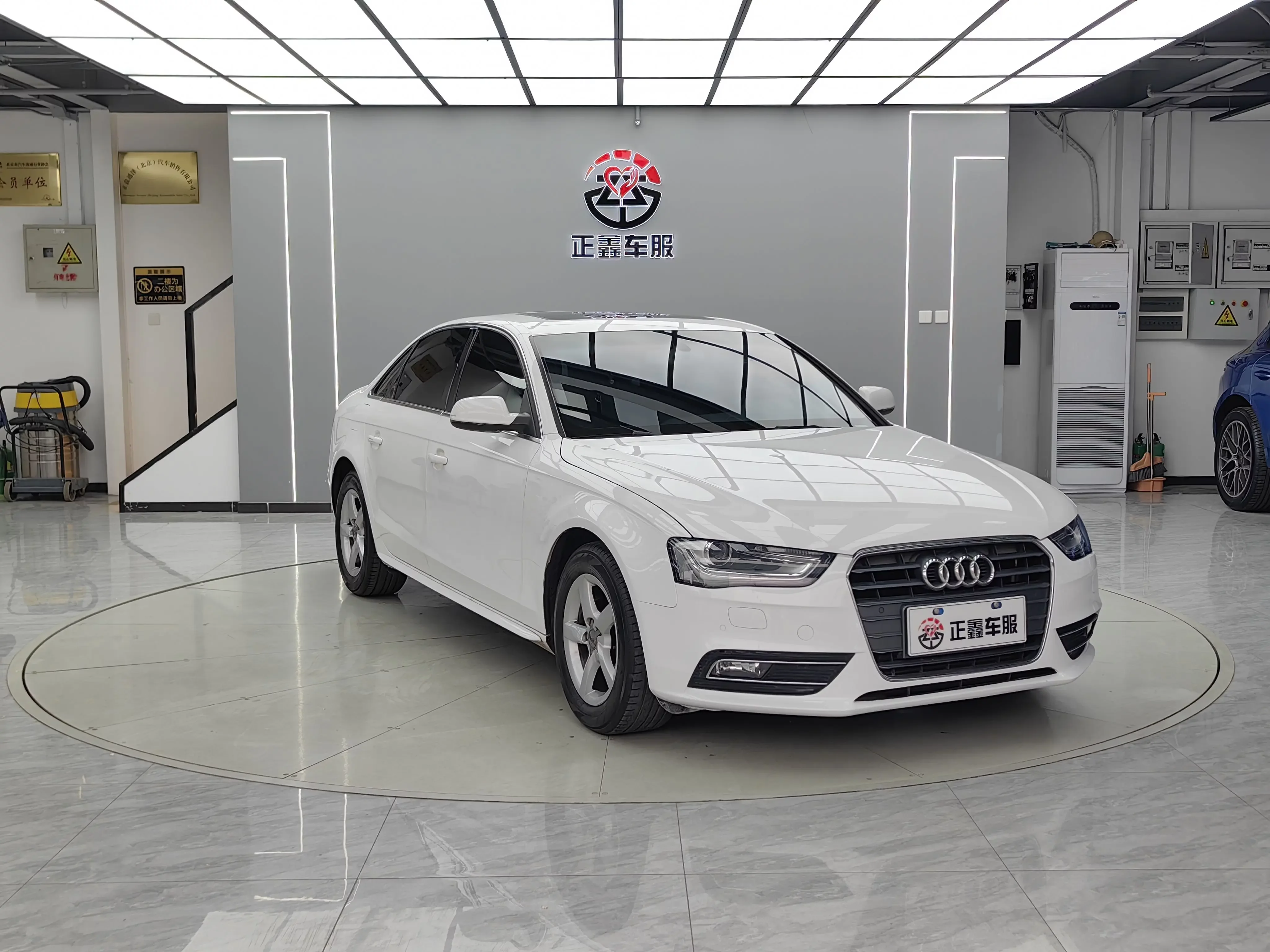 Audi A4L