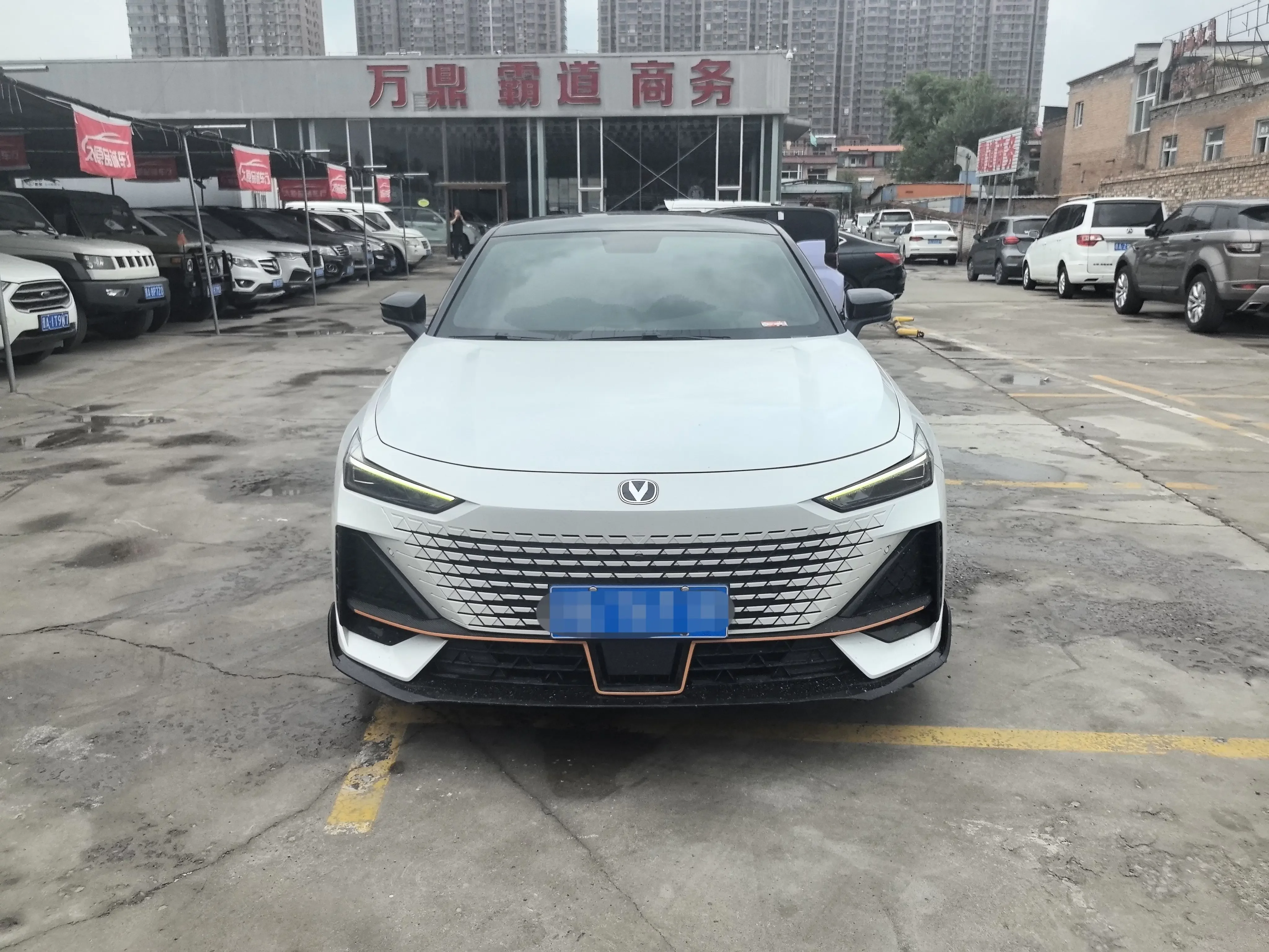 Changan UNI-V