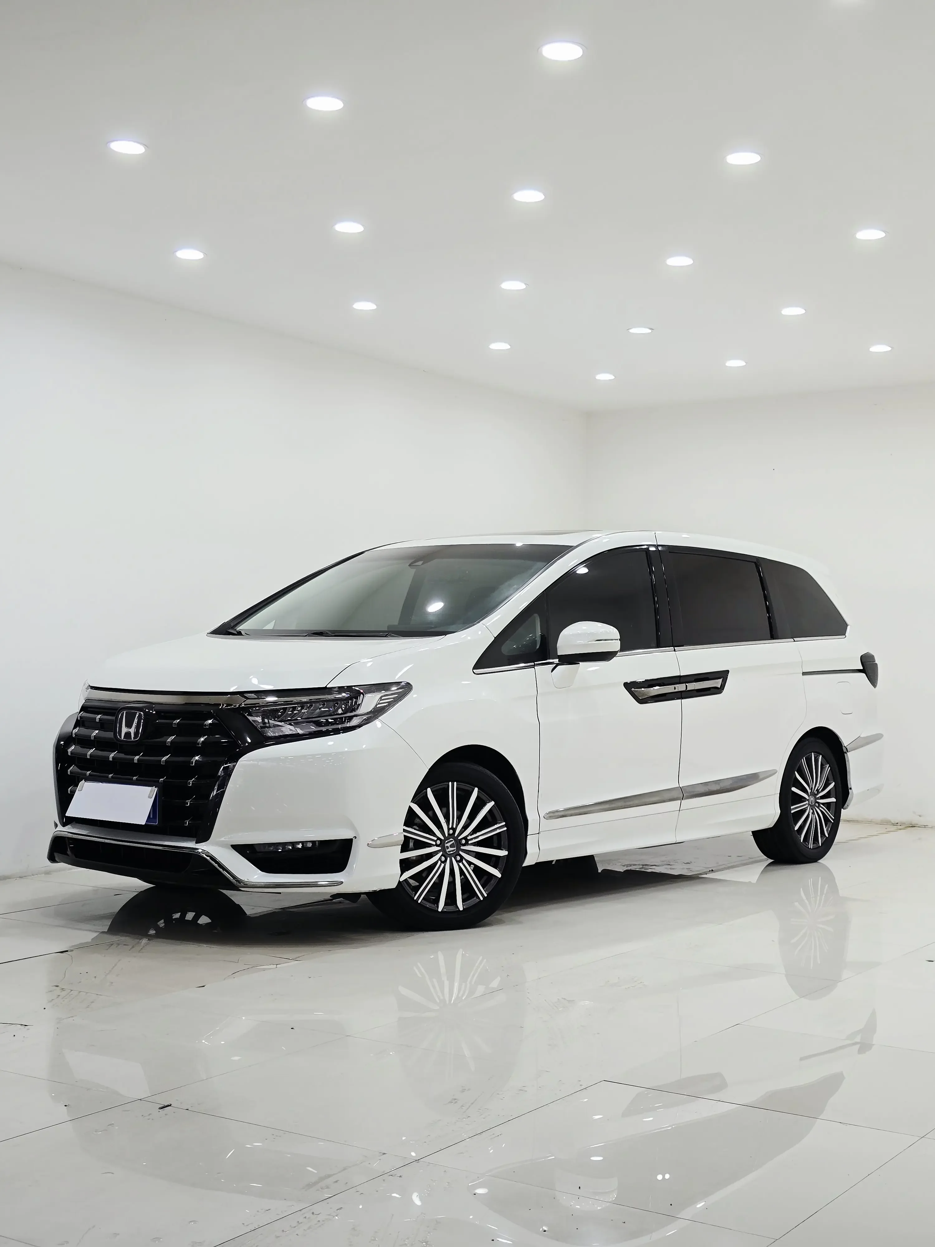 Honda Elysion (Alison)