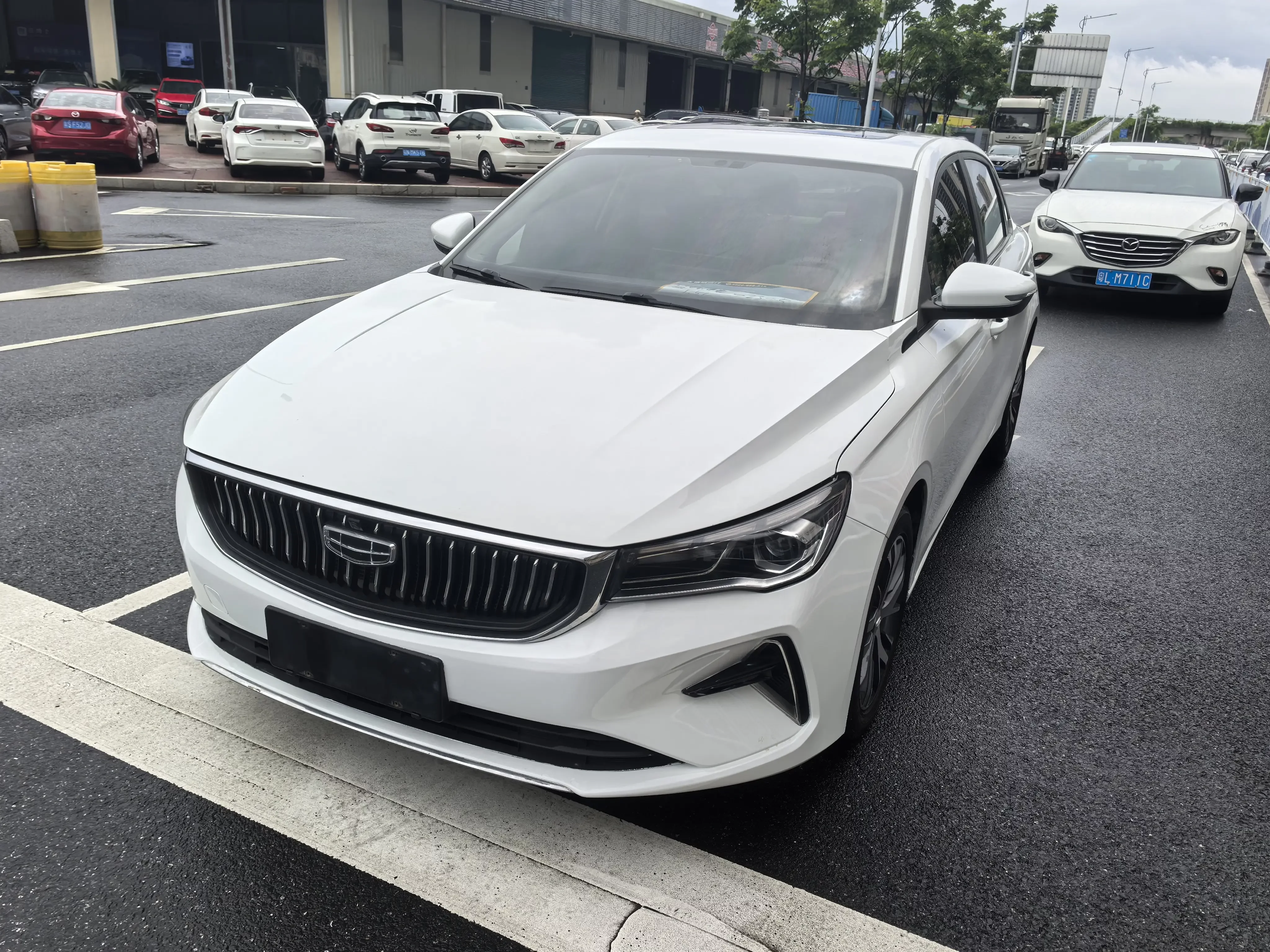 Geely emgrand