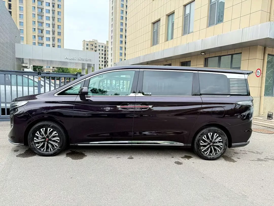 Hongqi HQ9 PHEV