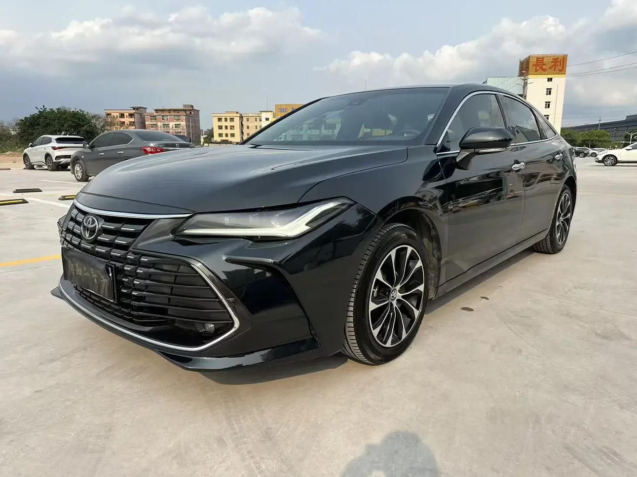 TOYOTA AVALON
