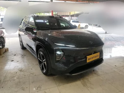 NIO ES7