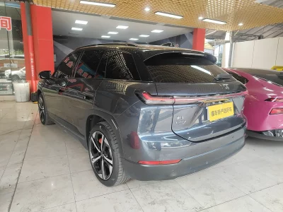 NIO ES7