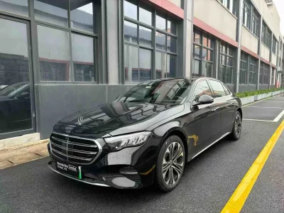 Mercedes-Benz E-Class PHEV