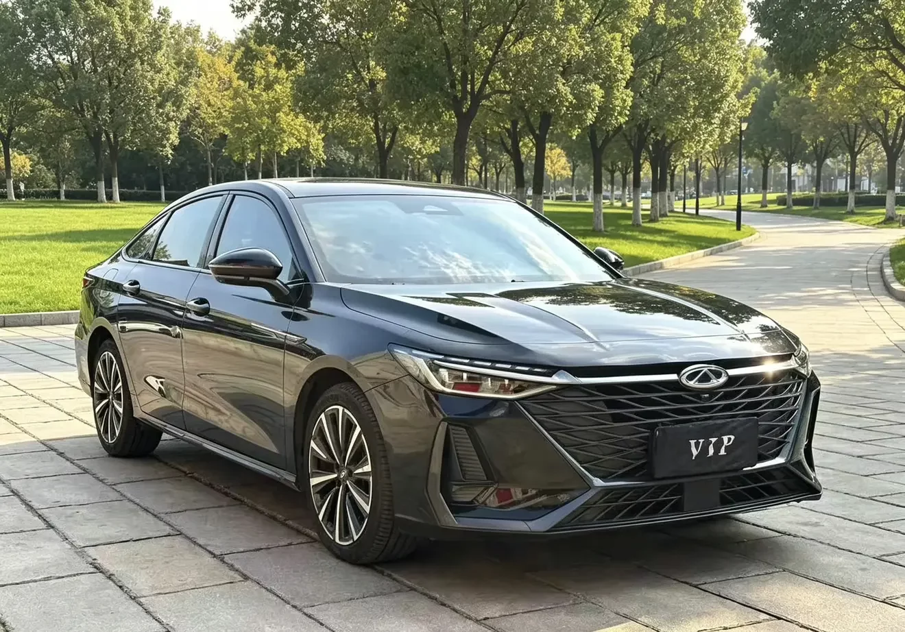 Chery Arrizo 8