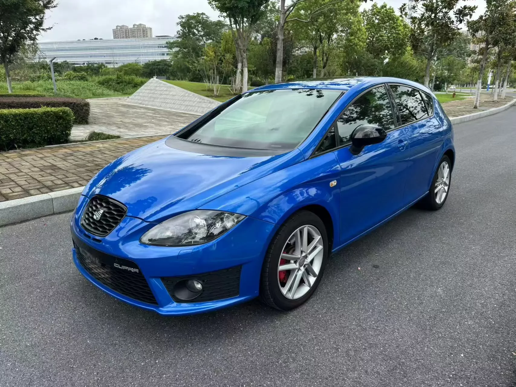 SEAT LEON