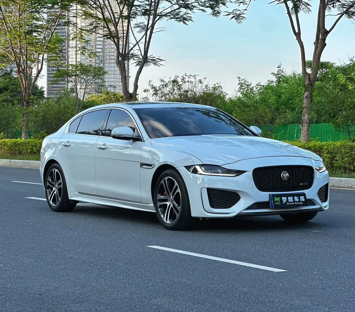 Jaguar XEL