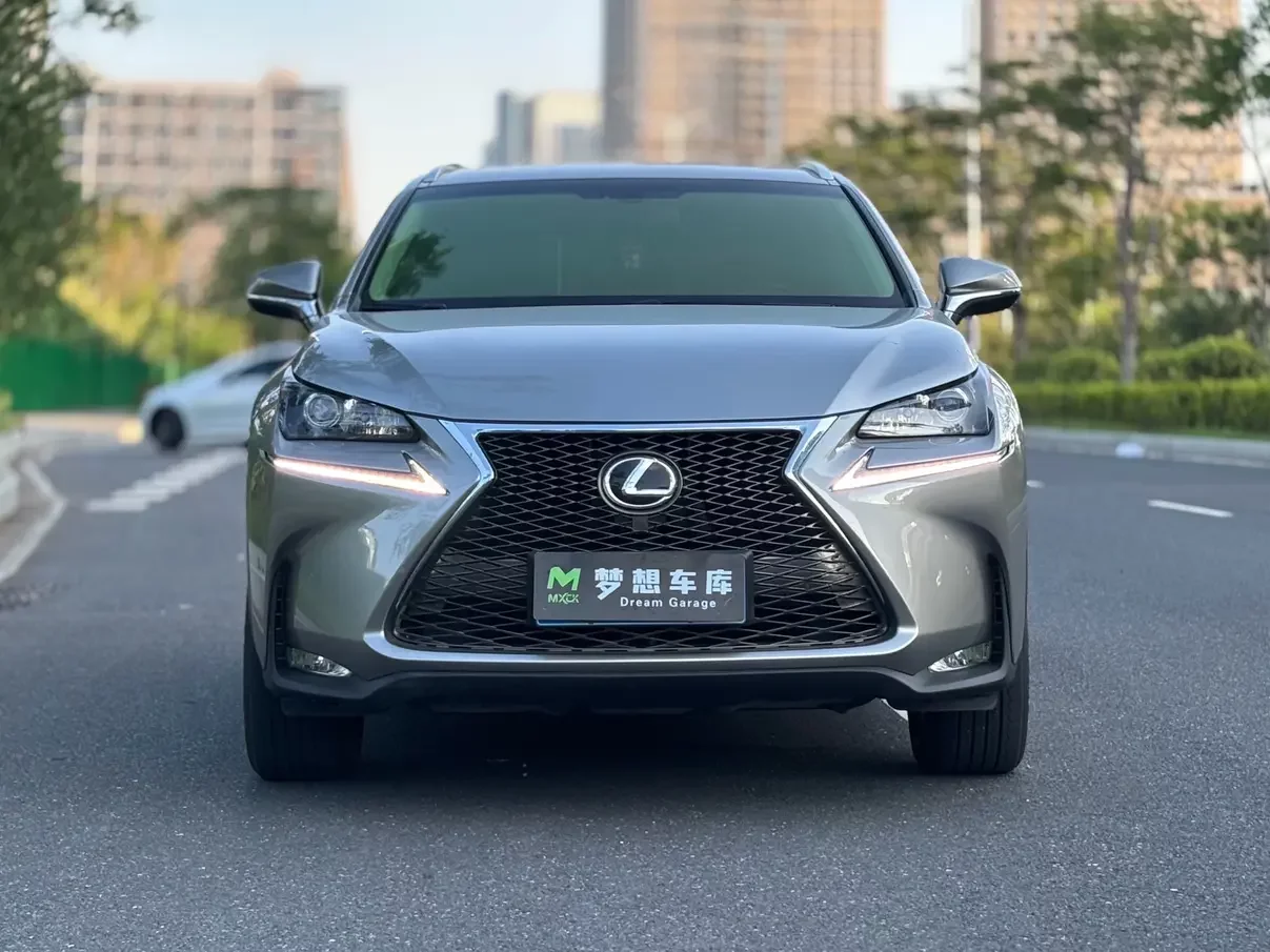 Lexus NX