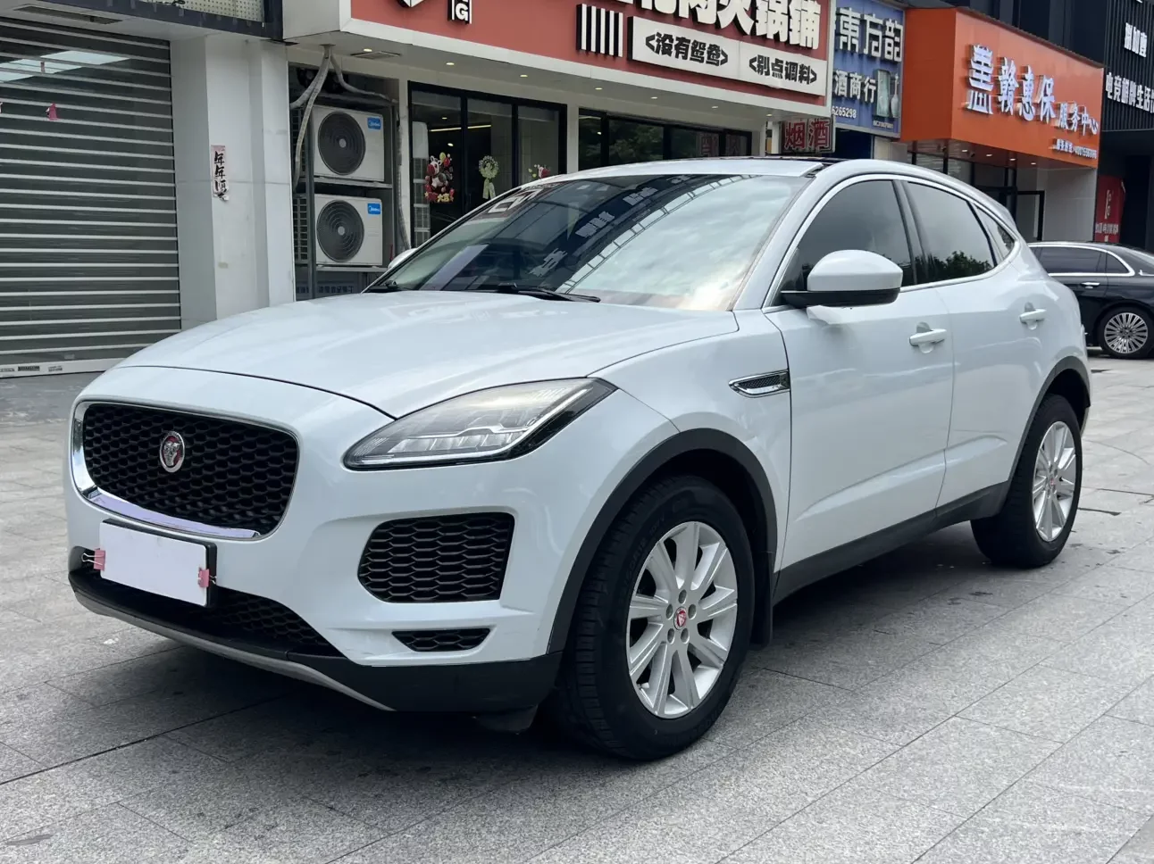 Jaguar E-PACE