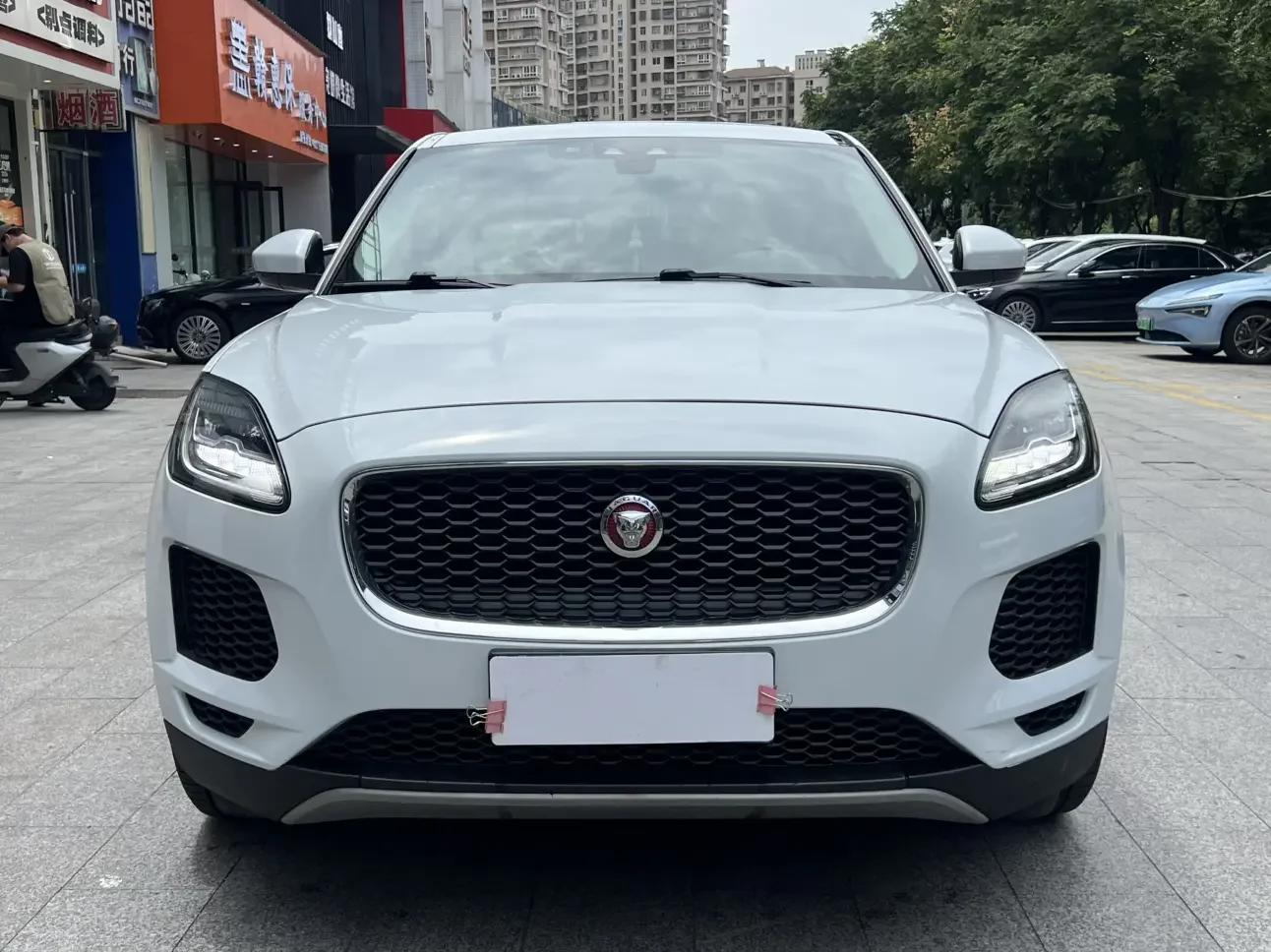 Jaguar E-PACE