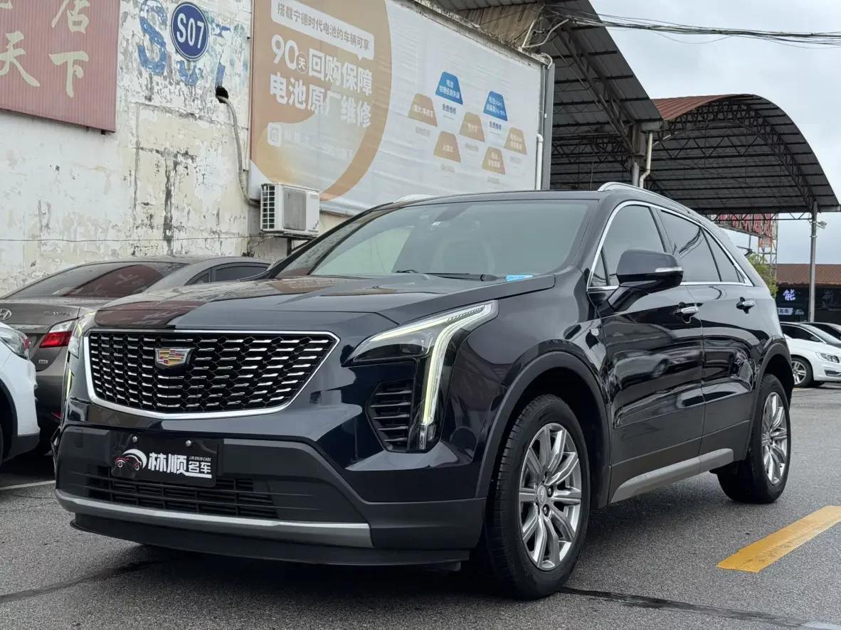 Cadillac XT4