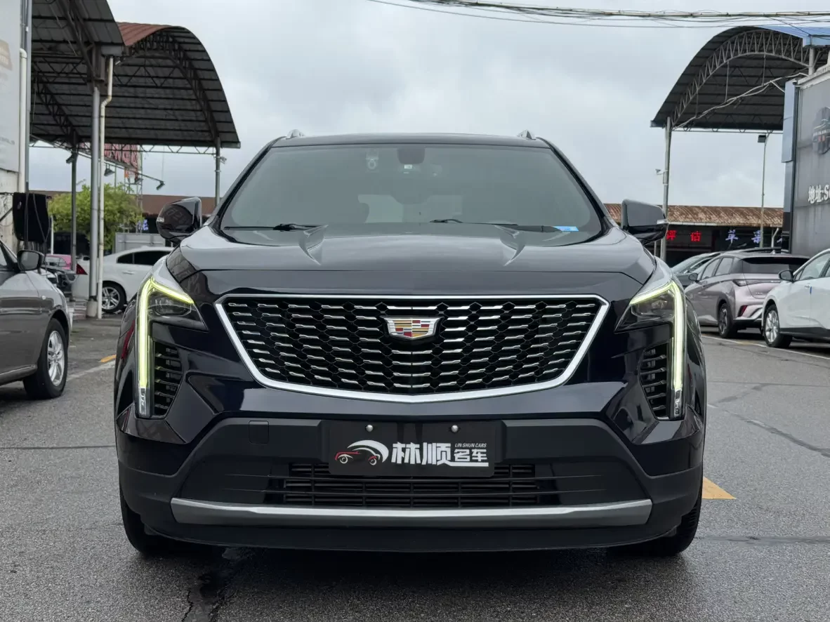 Cadillac XT4