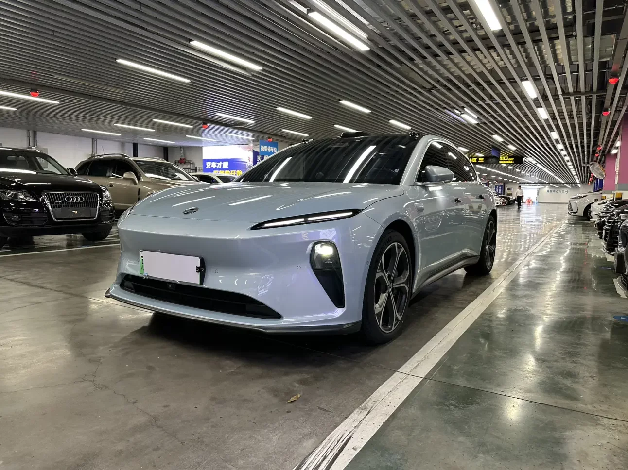NIO ET5T