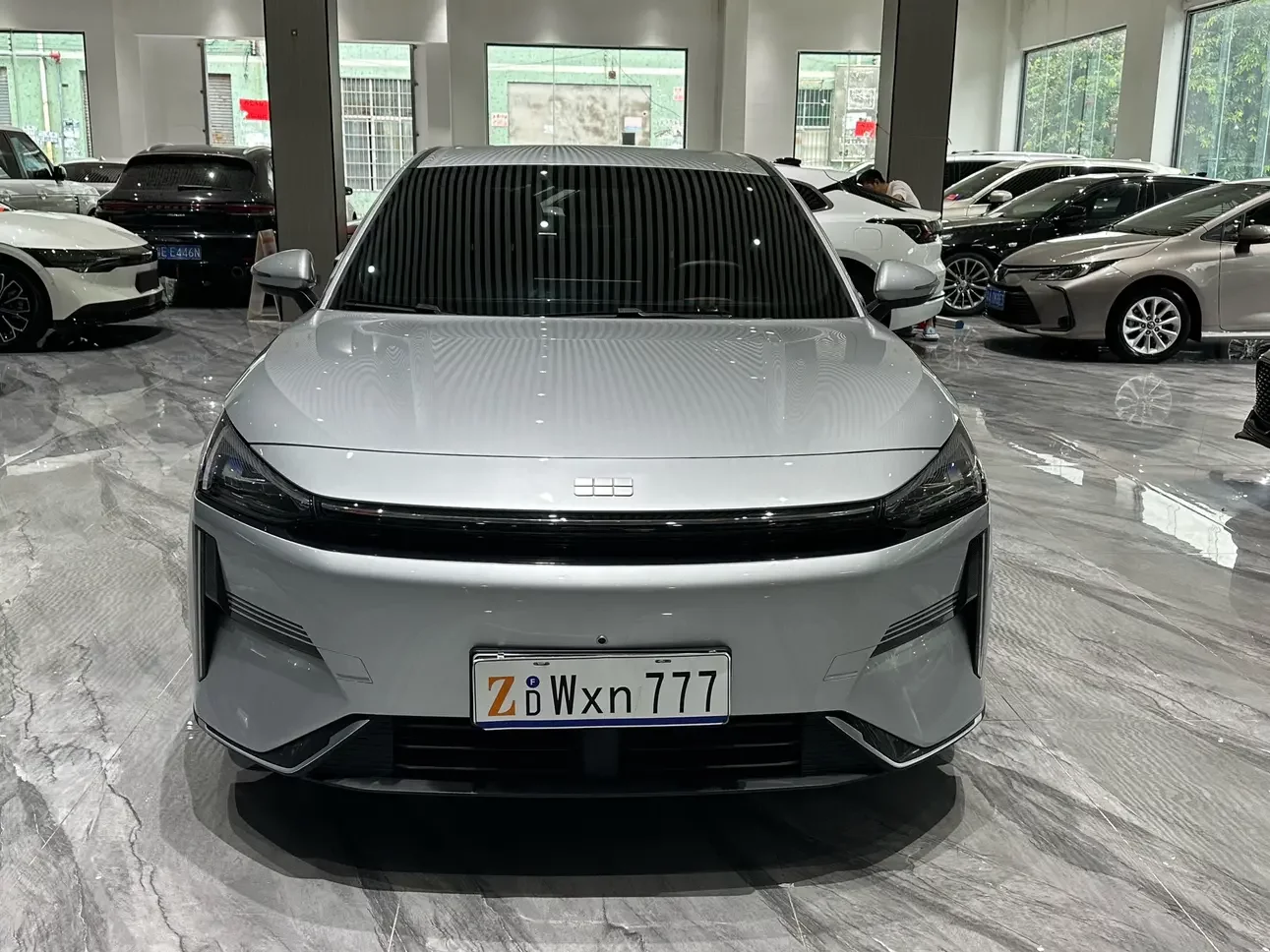 Geely Galaxy L6