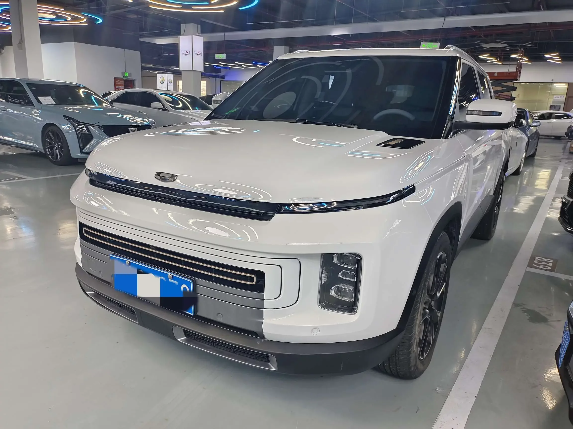 Geely ICON
