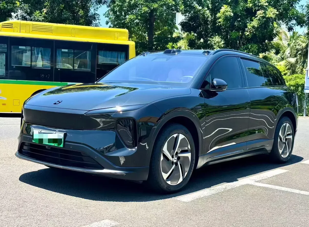 NIO ES6