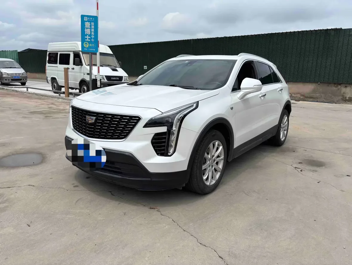 Cadillac XT4