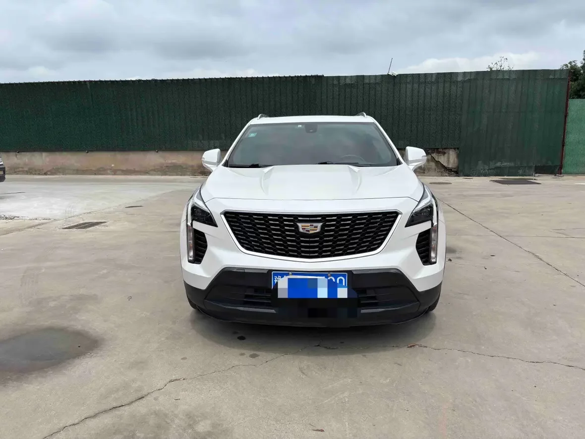 Cadillac XT4
