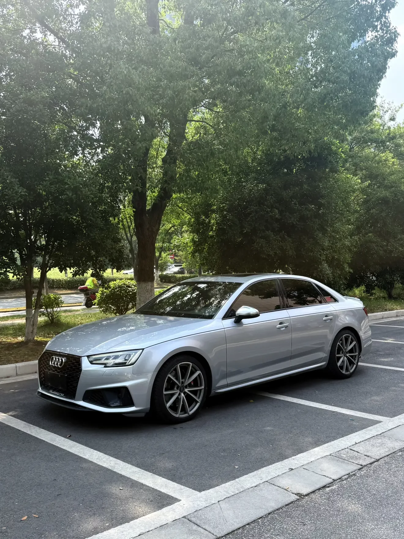 Audi S4