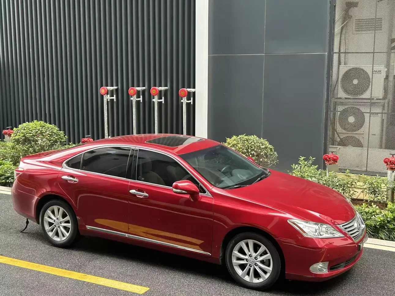 Lexus ES