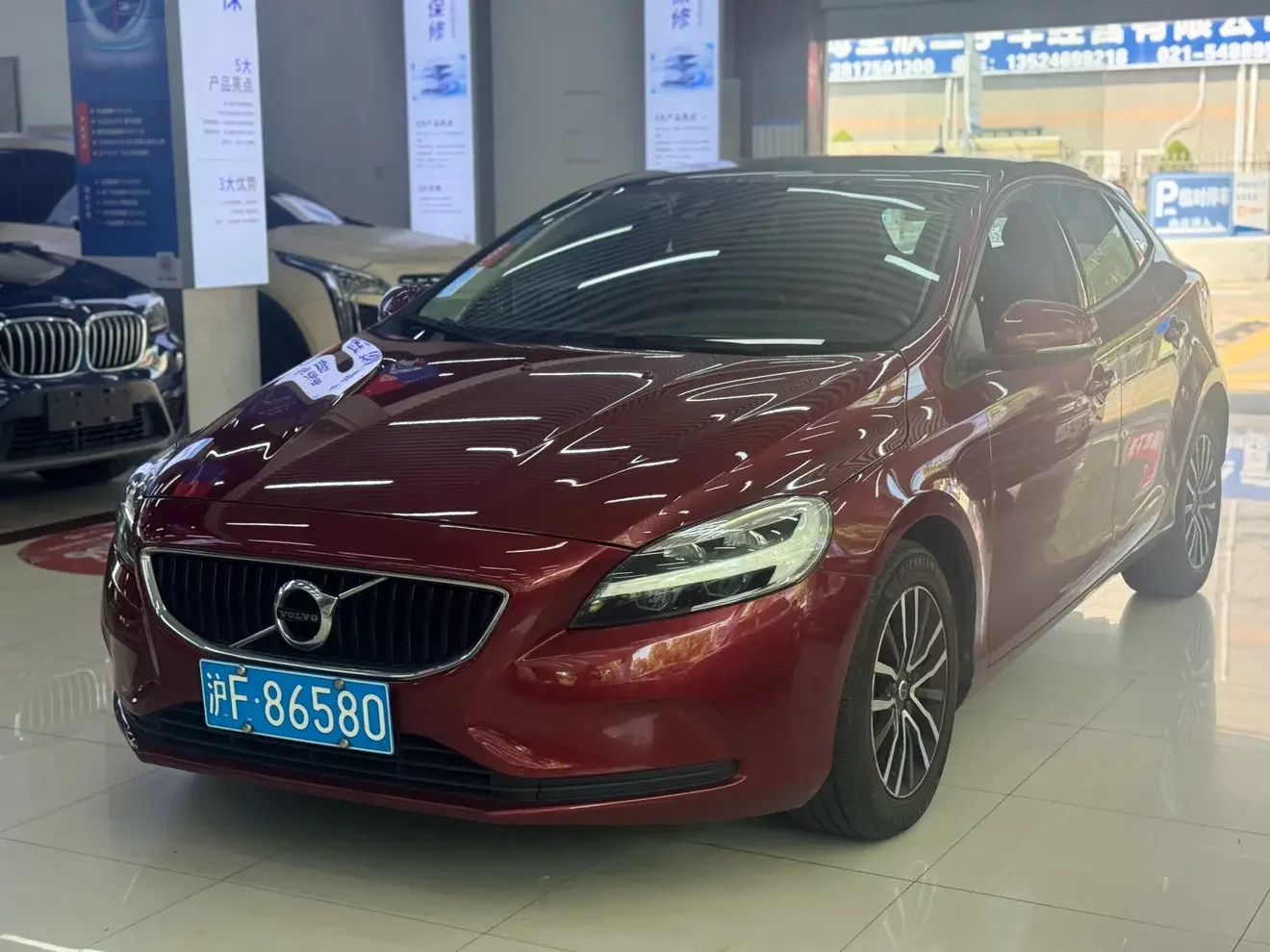 Volvo V40